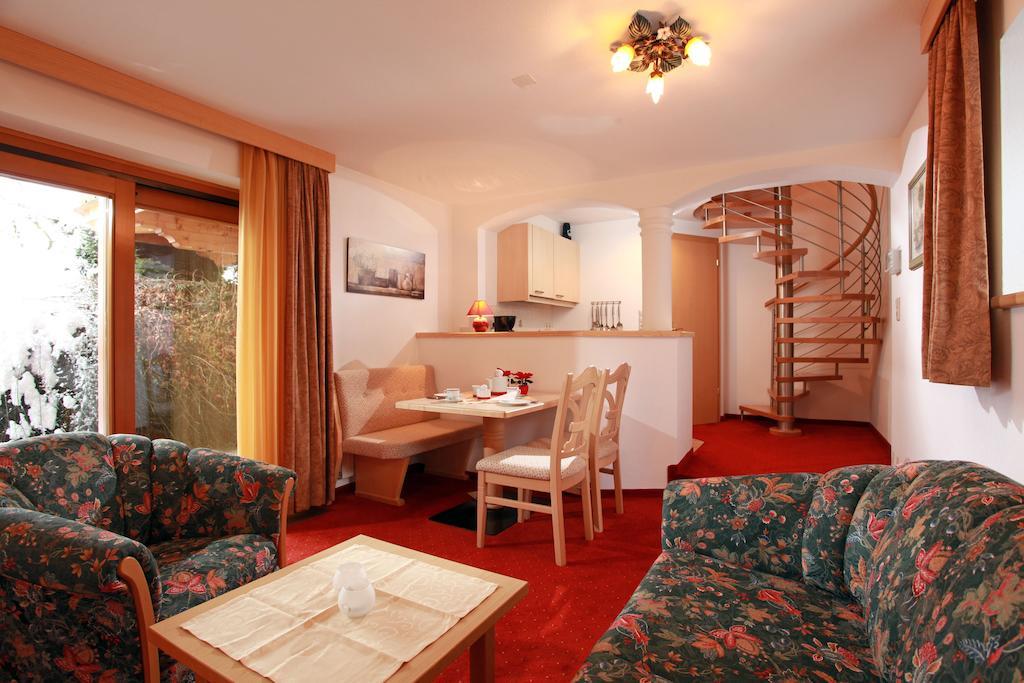 Landhotel Eva Kirchberg in Tirol Habitación foto